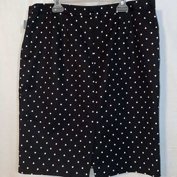 Liz Claiborne skirt  - Picture 4 of 7